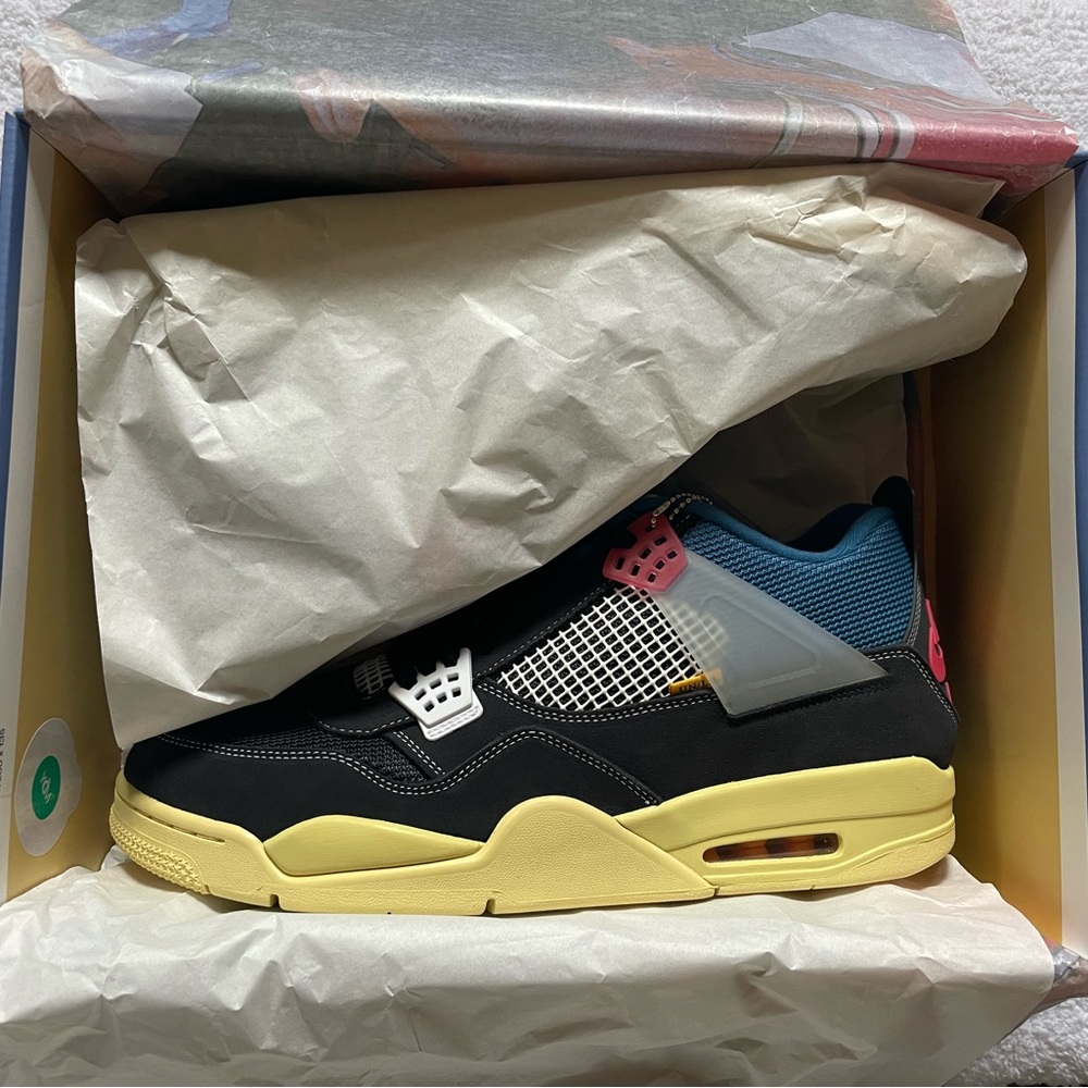 Nike Union LA Air Jordan 4 retro ‘Off Nior’ size 15